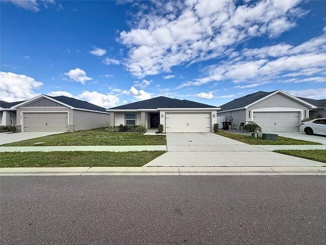 Photo - 2027 Dexter St