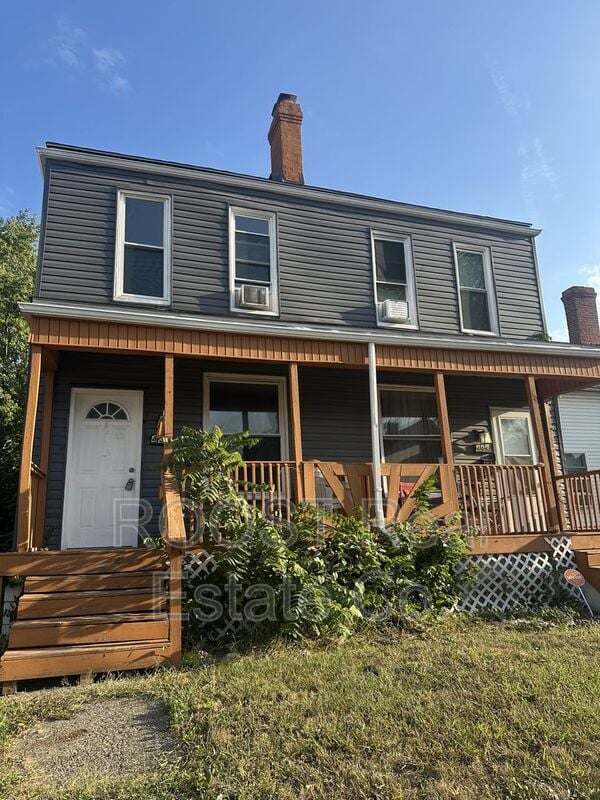 Building Photo - 480-482-482 E Markison Ave Rental