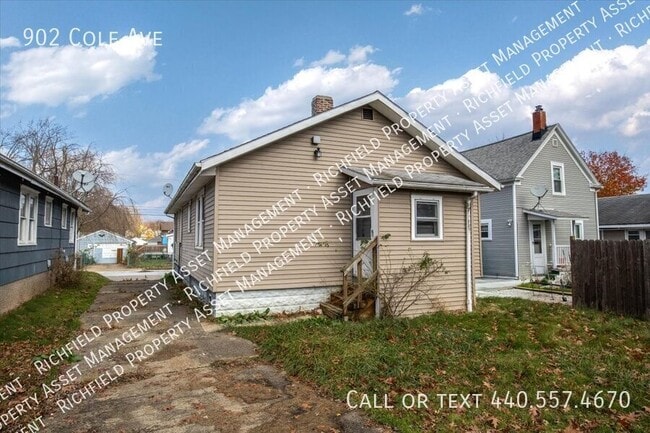 Photo - 902 Cole Ave