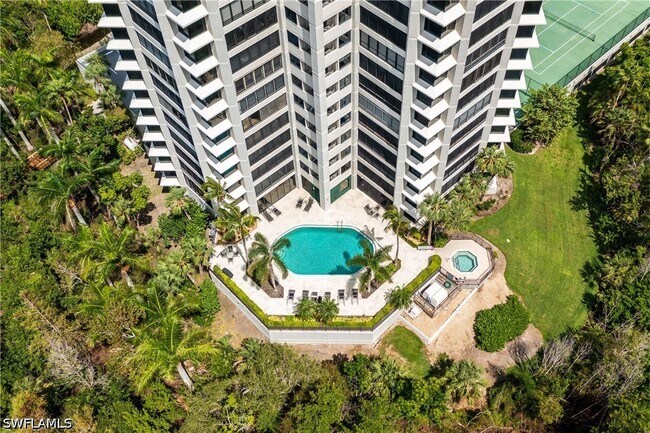 Building Photo - 5555 Heron Point Dr Unit 101