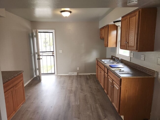 Photo - 6448-6450 N 106th St Unit 6448