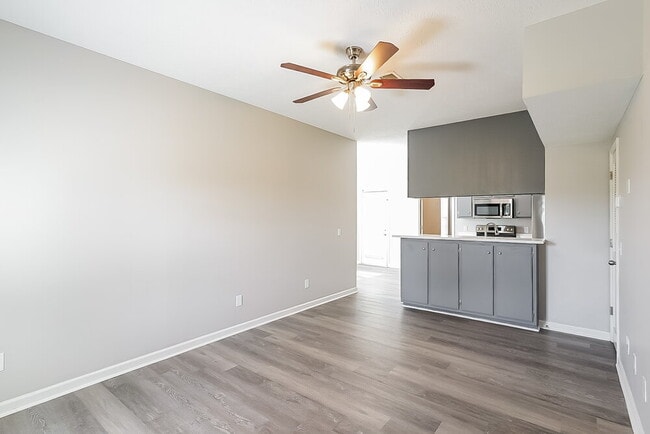 Photo - 2701 Pepperdine Dr