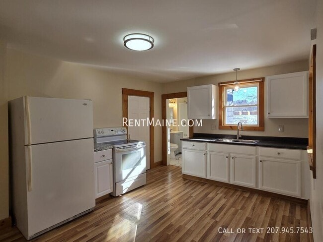 Photo - 90 Newbury St