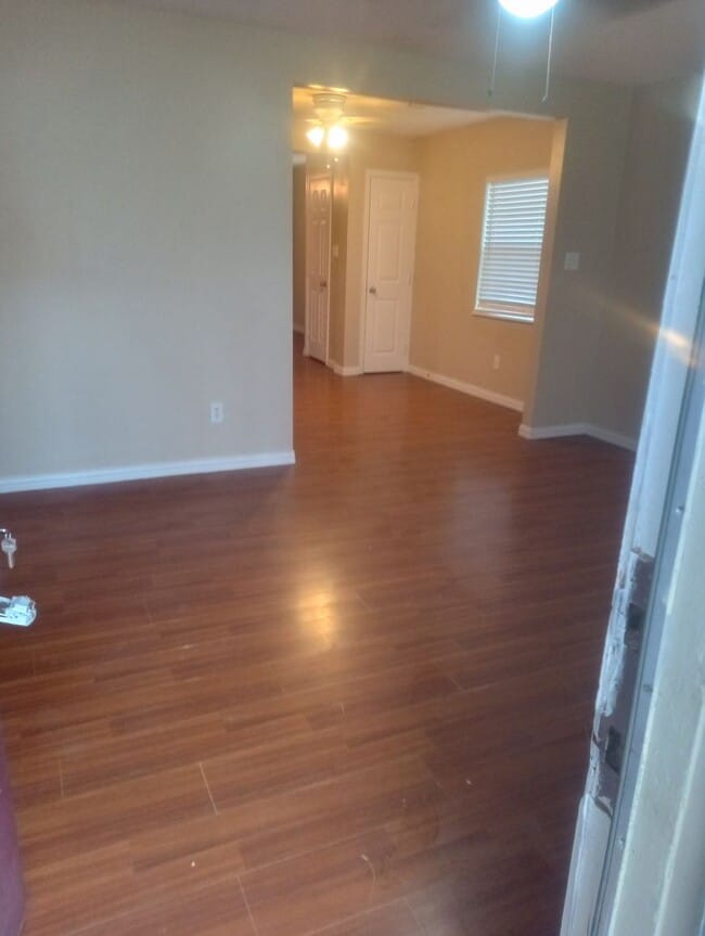 Photo - 3 Bedroom 2 bath house