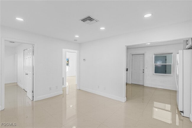 Photo - 4839 Tudor Dr