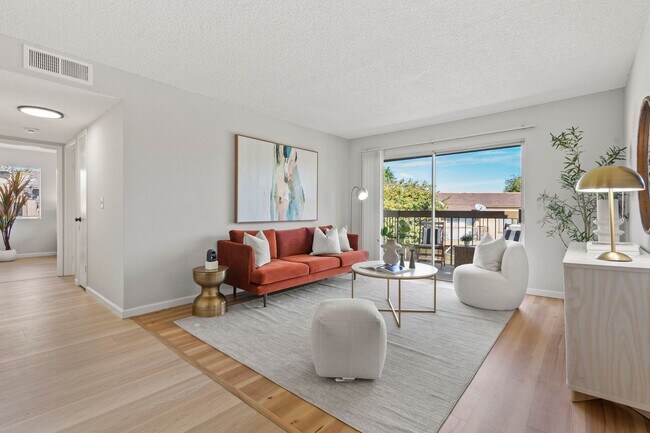 Photo - 5319 Ridgeview Cir Unit 1