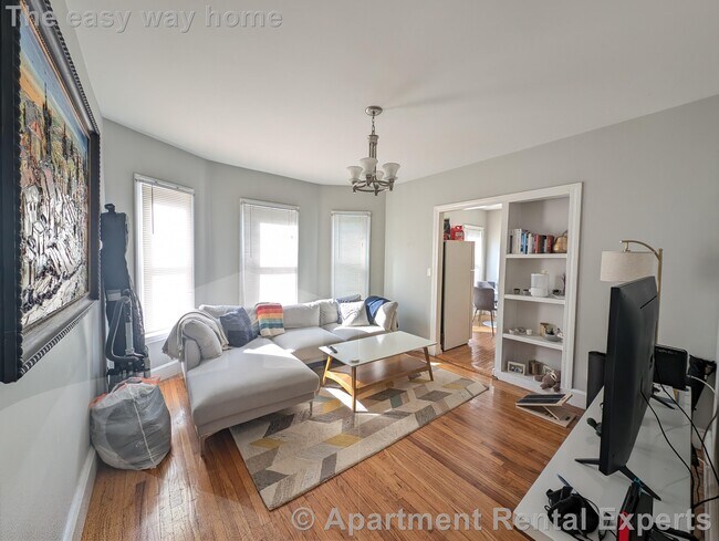 Building Photo - 383 Highland Ave