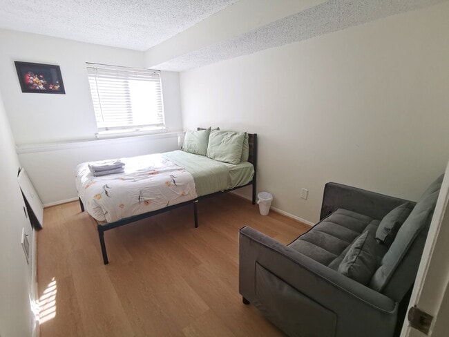 Photo - 9485 Good Lion Rd