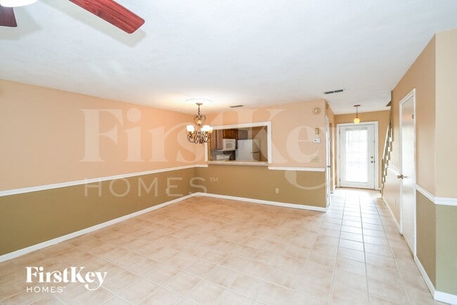 Photo - 3053 Cobblewood Ln E