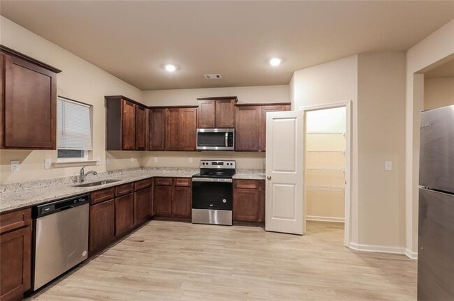 Photo - 148 Oliver Dr