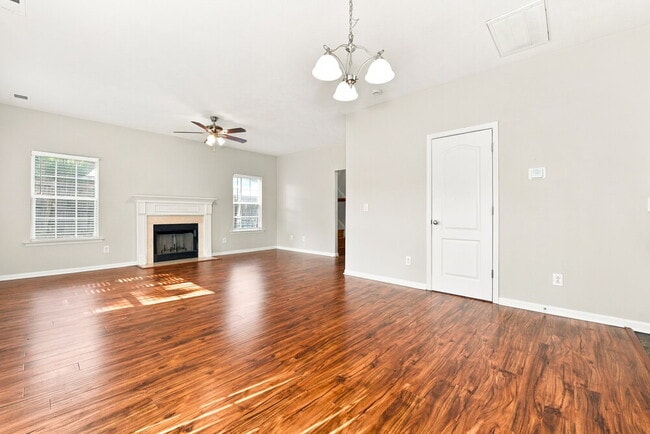 817 Sandworth Cove