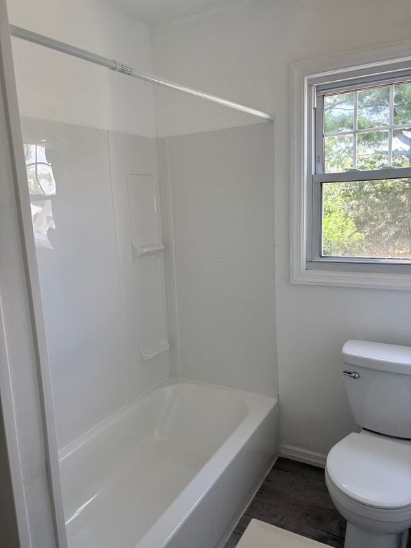 24 Forman Dr