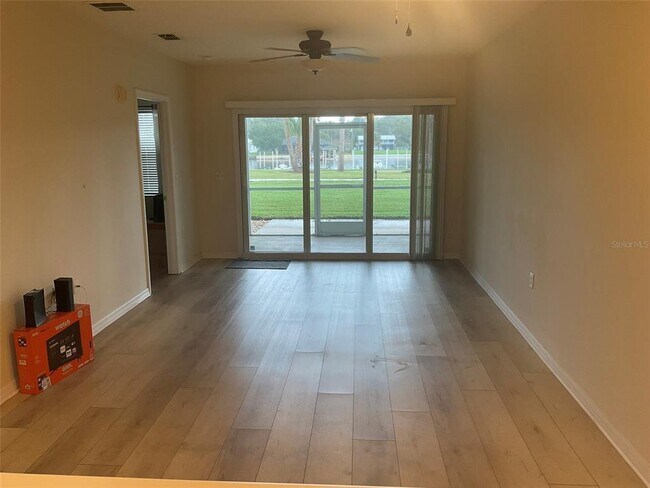 Photo - 800 Canopy Walk Ln Unidad 813