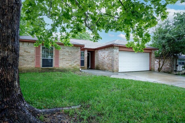 Photo - 13215 Lake Breeze Ln