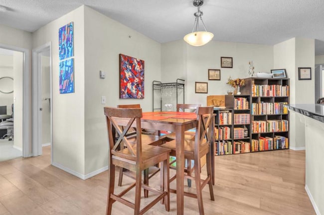 Photo - Urban Living at Its Best – Downtown Calgary 2-Bedroom Condo(L964) Unit 1105