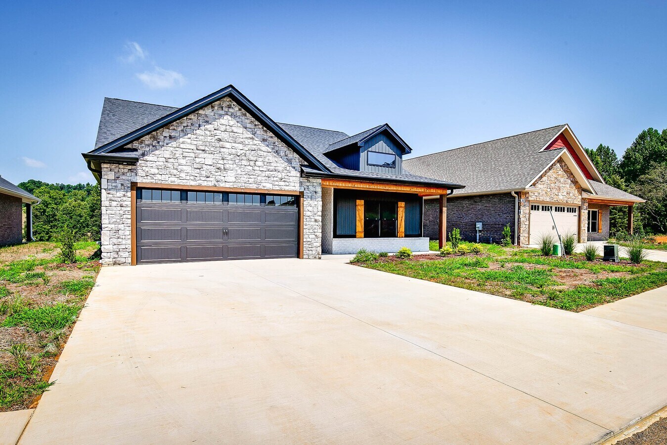 Photo - 157 Marigold Ln