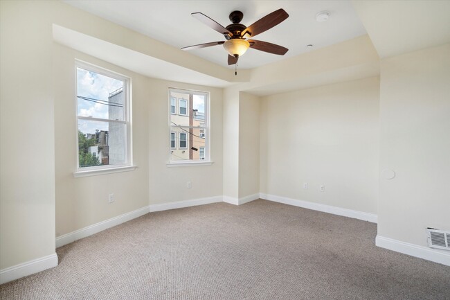 Photo - 1832 W Montgomery Ave Unit B