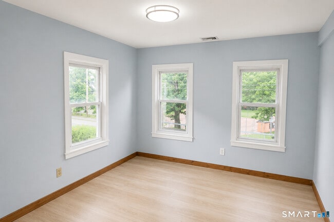 Photo - 708 Howe Ave Unit 708
