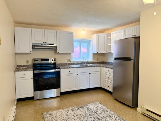 Photo - 63 W Rosemont Ave Unit 63 W. Rosemont Ave #1