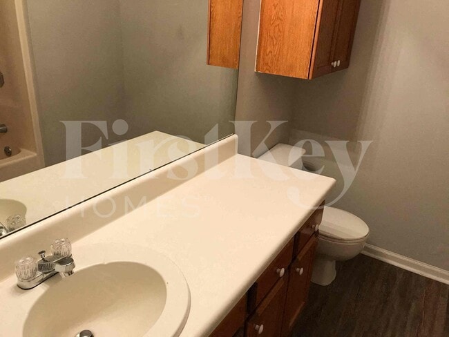 Photo - 9129 Village Dr NW