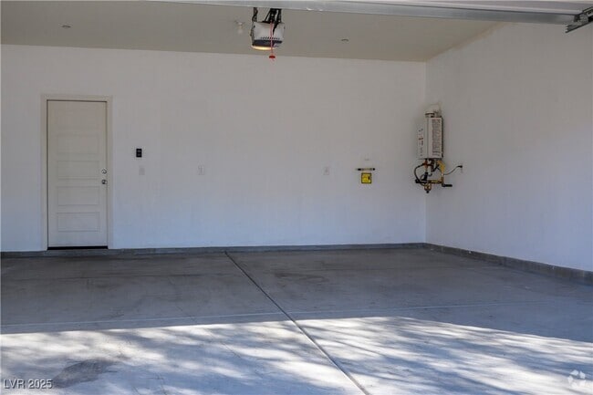 Building Photo - 632 Cultures St Rental