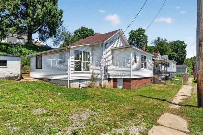 Photo - 87 Crisfield St