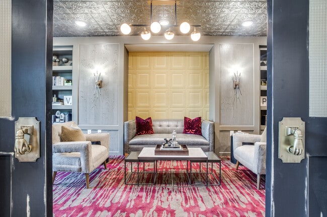 Photo - Victor Prosper