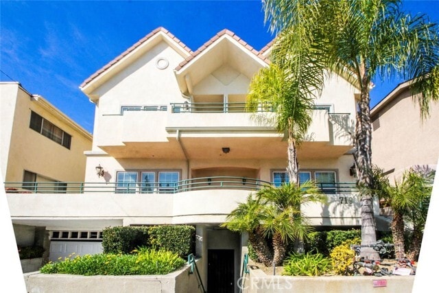 Photo - 719 E Providencia Ave Unidad 103