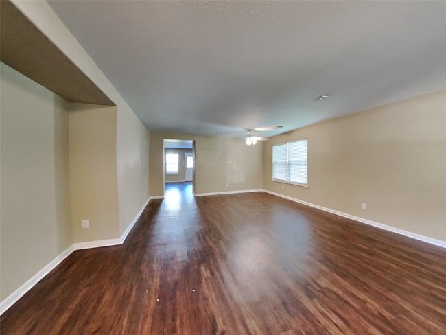 Photo - 6907 Oleander Grove Way