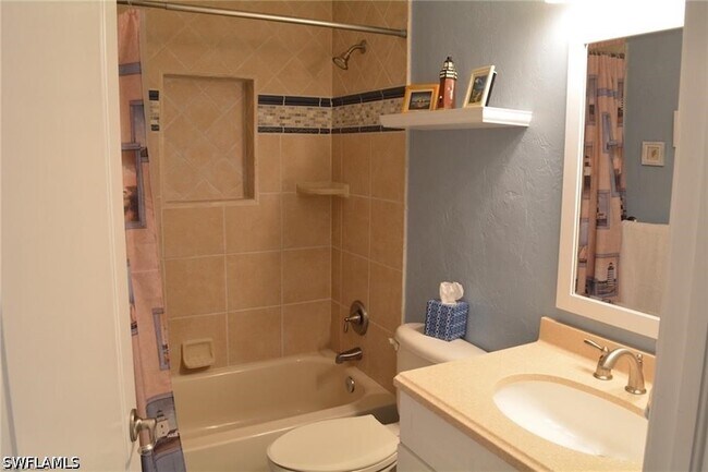 Photo - 74 2nd St