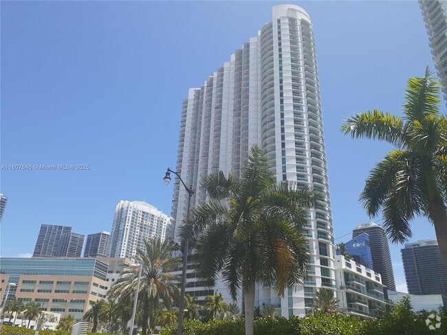 Building Photo - 350 S Miami Ave Unit 3708 Rental