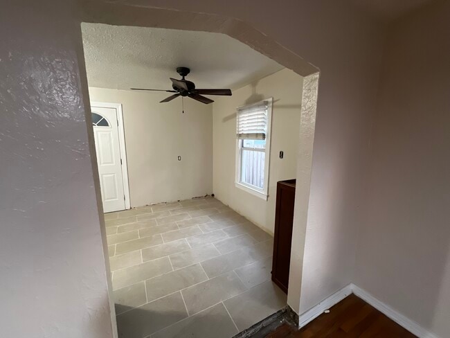 Photo - 3730 3rd Ave N