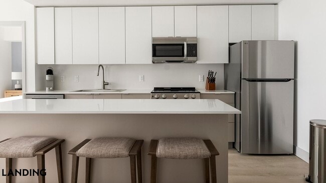 Photo - 1155 NE 126th St Unidad 832