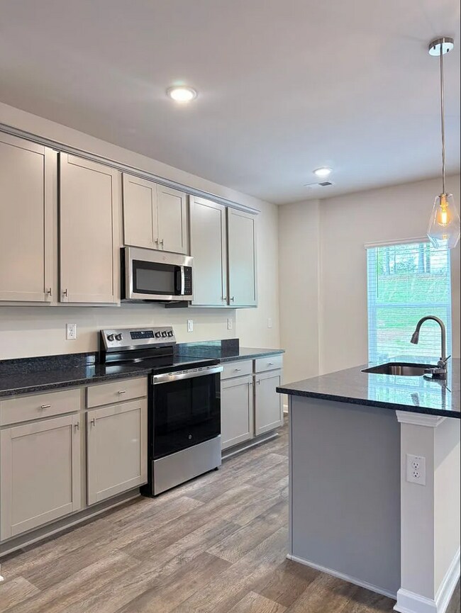 Photo - 3 Bed Townhome For Lease At The Hamlet At Wyndham