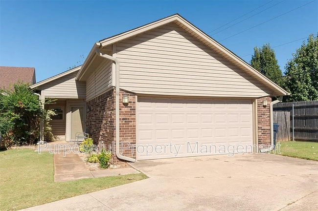 Building Photo - 2501 Patti Pl