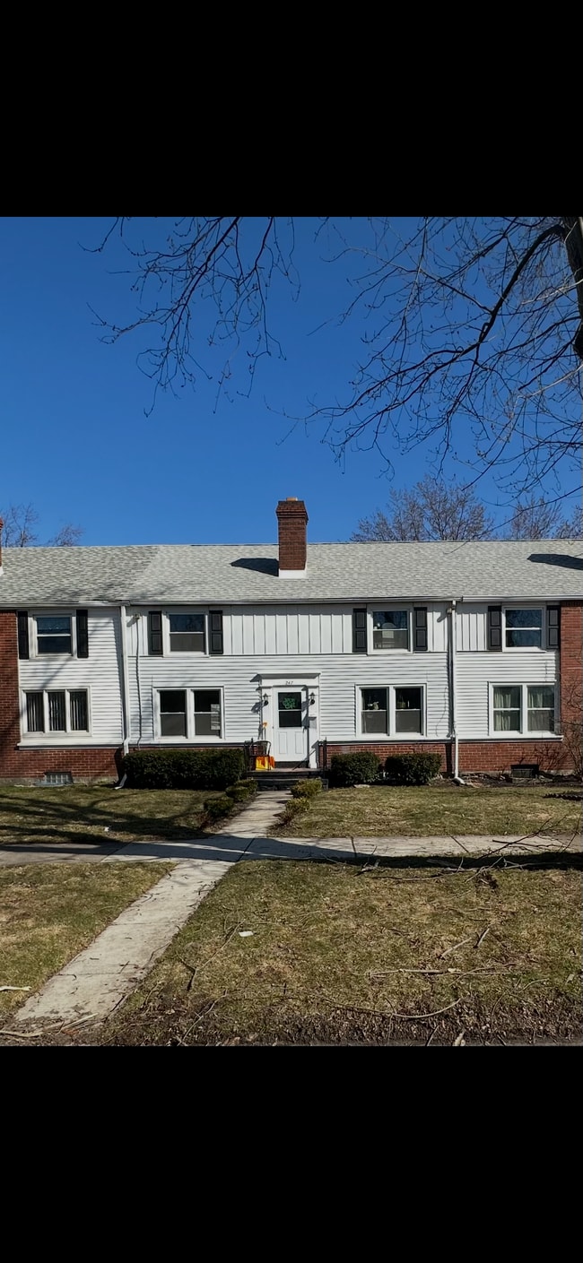 Photo - 247 Hancock Ave