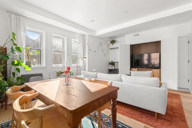 Photo - 310 4th St Unit 2-A