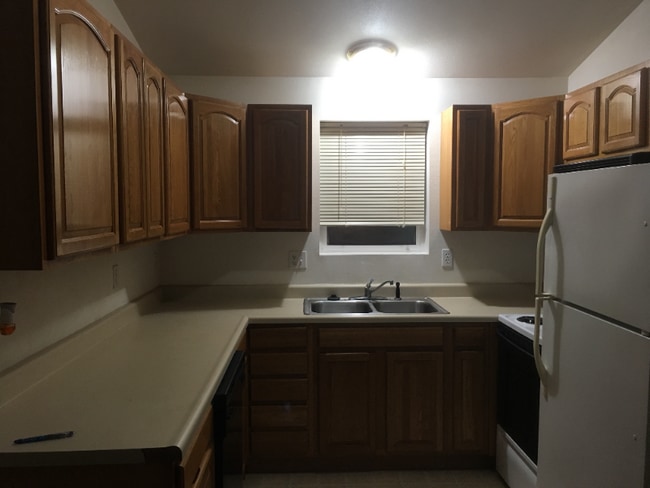 Photo - 4436 Alderbury St