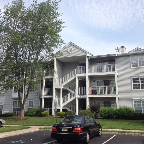 Building Photo - 207 Rachel Ct