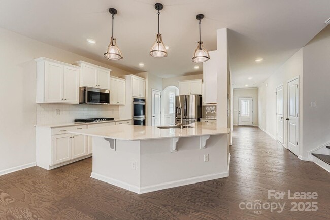 Photo - 398 Kennerly Center Dr