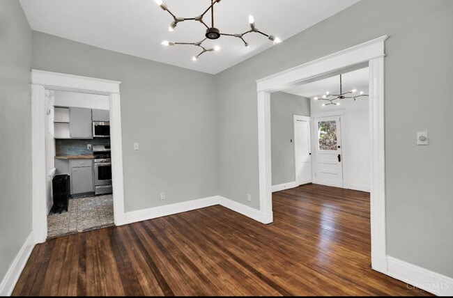 Photo - 3033 Marshall Ave