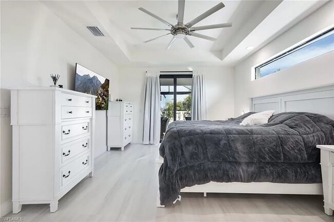 Photo - 2825 SW 3rd St