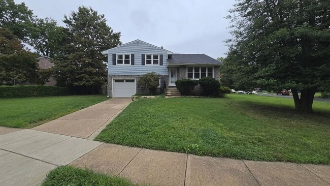Photo - 5319 Frosthoffer Ave