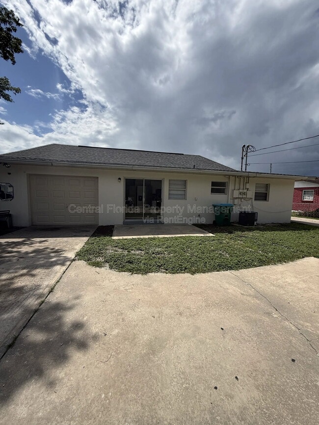 Photo - 1330 W Fowler Dr Unidad A