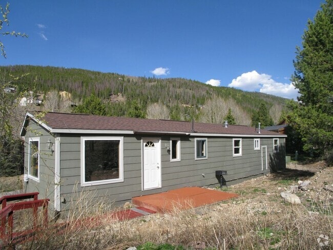 Building Photo - Coming Soon! Newly renovated French Creek ... Rental