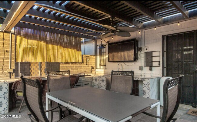 Photo - 1720 N Whittier Dr