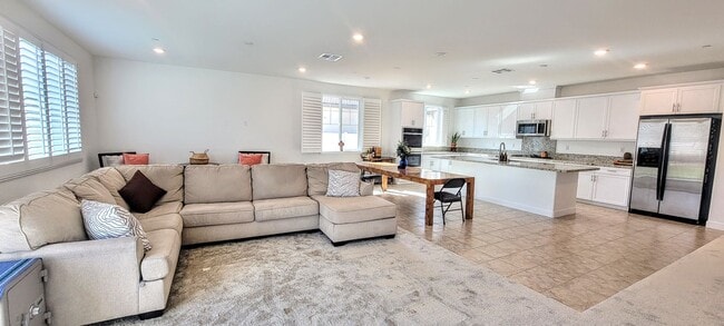 Photo - 30564 Oak Smt Dr