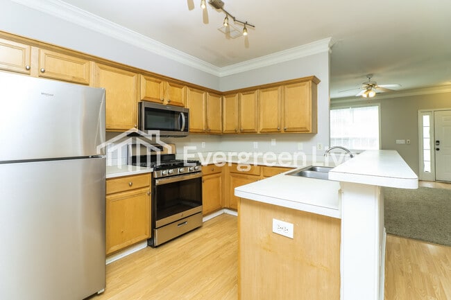 Photo - 1972 Drennon Ave