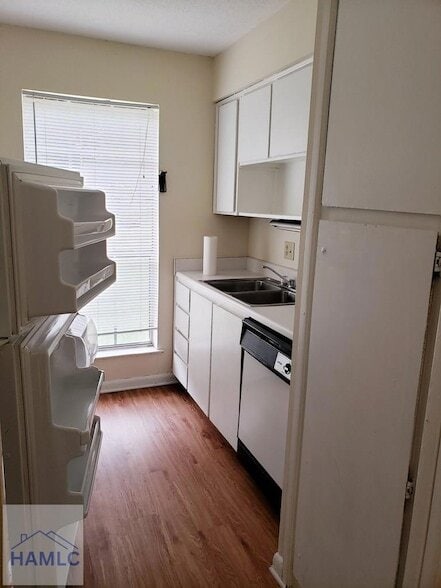 Photo - 989 Live Oak Dr