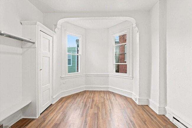 Building Photo - 2460 N 19th St Unit 2